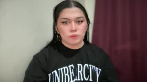 LALA online show from April 10, 8:02 pm