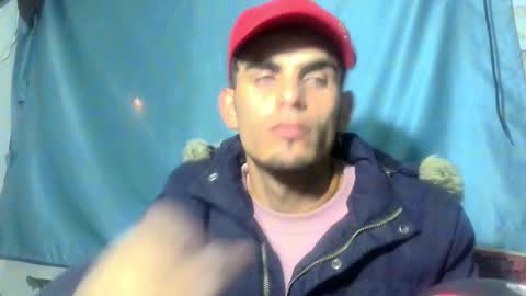 Snapshot of yourskinnybooy chatting on September 13, 12:21 am sander online show from September 13, 12:21 am