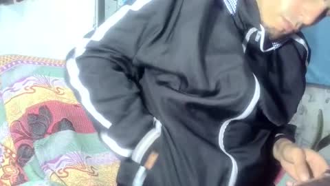 Snapshot of yourskinnybooy chatting on September 18, 12:12 am sander online show from September 18, 12:12 am