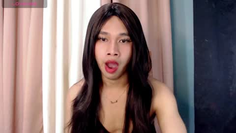 Snapshot of yourslutty_stella69 chatting on April 27, 5:55 pm Stella online show from April 27, 5:55 pm
