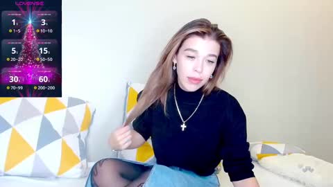 Snapshot of yoursoul_mila chatting on December 11, 11:19 am yoursoul_mila online show from December 11, 11:19 am