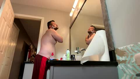 yourstoforget online show from April 2, 12:03 pm