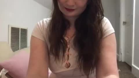 Snapshot of yourstrulybellax chatting on March 3, 5:02 am YoursTrulyBella online show from March 3, 5:02 am