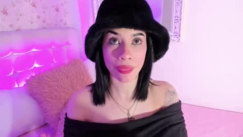    online show from December 14, 12:10 pm