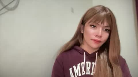 yoursweet_loveace online show from April 15, 7:58 pm