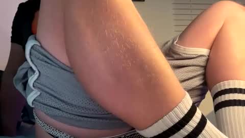 Yoursweetboy44 online show from January 7, 11:18 pm