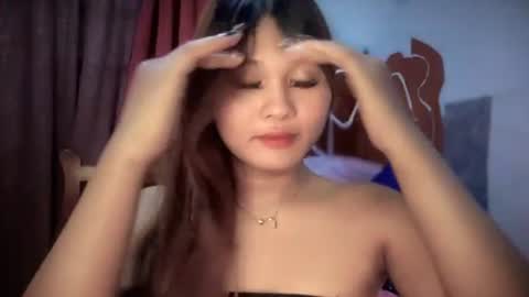 Snapshot of yoursweetgirl_zia chatting on June 27, 8:52 am yoursweetgirl_zia online show from June 27, 8:52 am