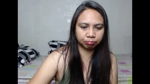 Snapshot of yoursweetheart09 chatting on March 18, 2:26 am lariza online show from March 18, 2:26 am