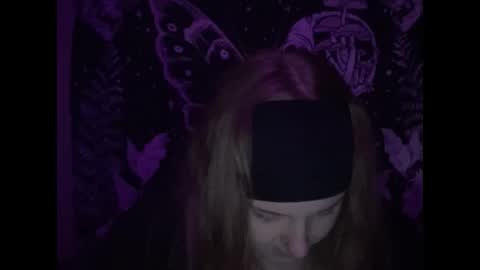 yourthickgingergoddess online show from February 20, 12:41 am