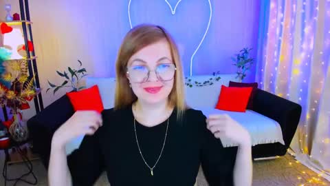 Alice online show from April 18, 9:24 am