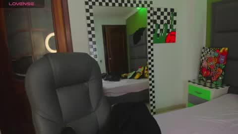 Snapshot of yourvirtualgirlfriennd chatting on July 3, 6:31 am GI online show from July 3, 6:31 am