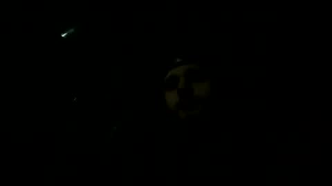 yourwhiteislandboy online show from March 1, 12:12 am