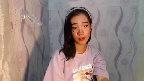 yourwife_material99 online show from March 29, 2:28 pm