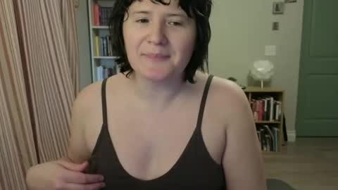 Rose Noire online show from February 23, 9:23 pm