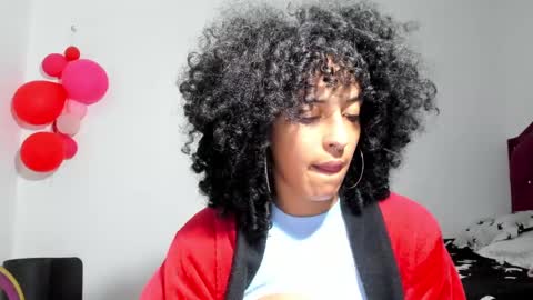 Snapshot of youwishtobeme chatting on February 23, 3:35 am elizabeth ju online show from February 23, 3:35 am