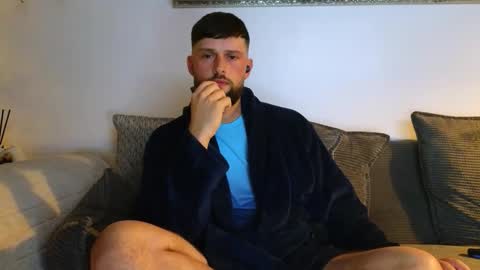 Snapshot of youzername2 chatting on November 23, 3:17 am youzername2 online show from November 23, 3:17 am