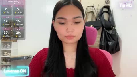 yrdrmgrl_jennie26 online show from April 21, 6:55 pm