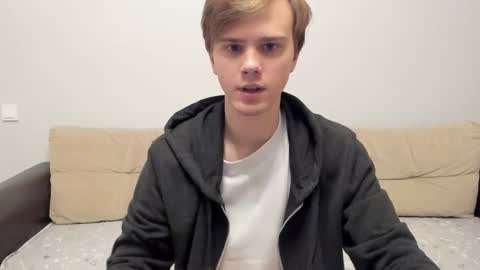 Snapshot of yueslang chatting on November 14, 6:39 pm Yue Lang and Samm online show from November 14, 6:39 pm