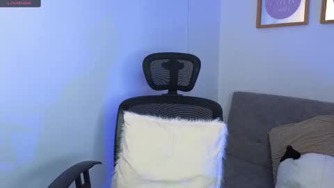 yulian_vasquez online show from September 24, 12:19 pm