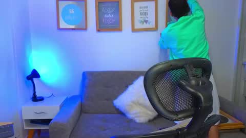 yulian_vasquez online show from January 10, 12:51 pm