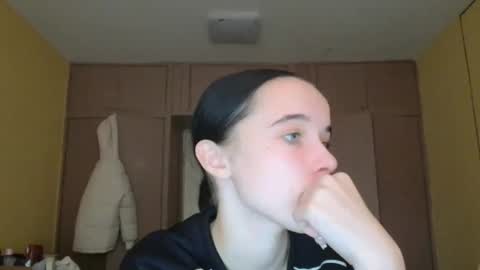 Yuliia online show from November 5, 8:36 am