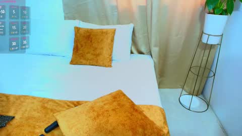 Yulina online show from September 12, 8:31 pm