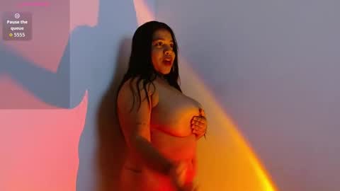 Yuli and SaraIndependent model online show from November 27, 3:08 am