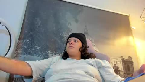 Snowflake online show from October 13, 3:45 pm