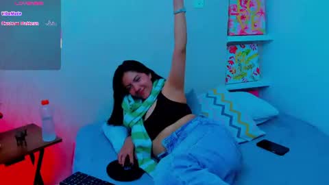 Snapshot of yumeko_michael chatting on July 18, 7:28 pm yumeko_michael online show from July 18, 7:28 pm