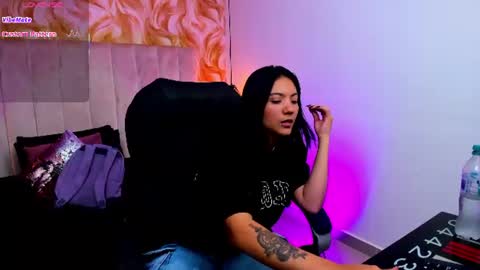 Snapshot of yumeko_michael chatting on August 4, 10:56 pm yumeko_michael online show from August 4, 10:56 pm