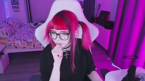 Yumi 3 online show from December 22, 8:55 am