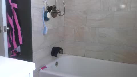 Payton kelly online show from February 8, 3:37 pm