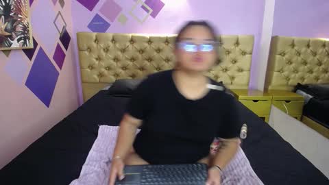 YumiViolet online show from February 28, 5:19 am