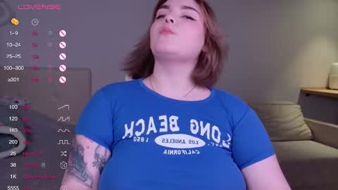 YumemiyaYumi online show from November 14, 8:07 pm