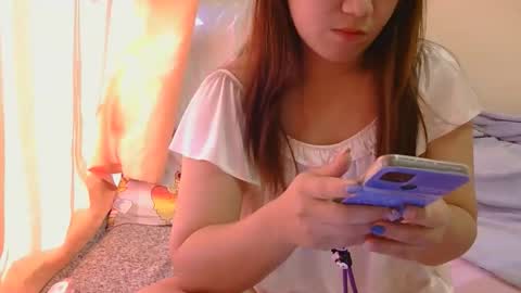 yummyclaya online show from April 6, 12:08 am
