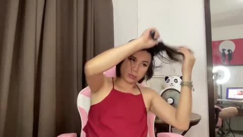 yummymjxx online show from February 6, 12:05 pm