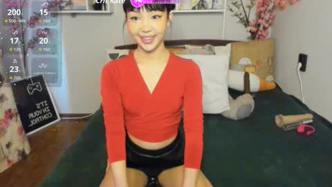 KIM online show from October 15, 3:28 am