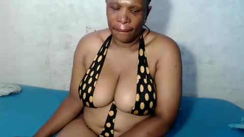 yummytittsxx online show from January 28, 4:29 am