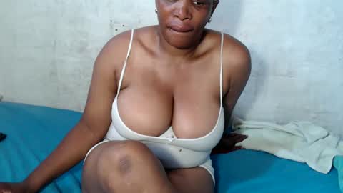 yummytittsxx online show from February 5, 8:32 am