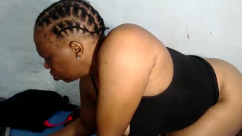 yummytittsxx online show from March 14, 4:07 am