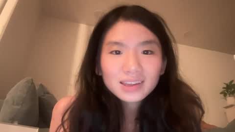 Snapshot of yumyumcandygirl chatting on July 5, 4:19 am Roxie online show from July 5, 4:19 am