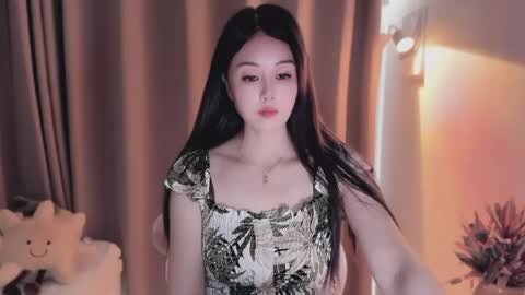 YunEr online show from May 29, 4:10 am