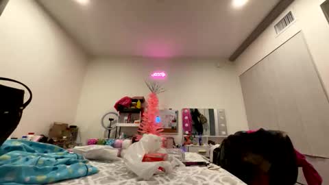 BbyTSSLut online show from November 10, 2:21 am