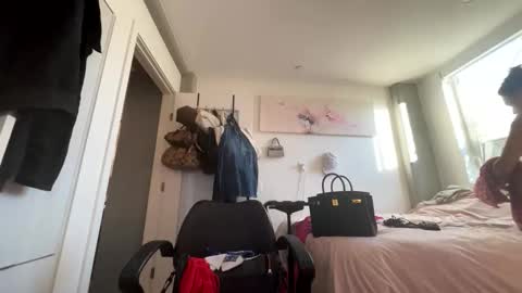 BbyTSSLut online show from December 14, 11:42 pm