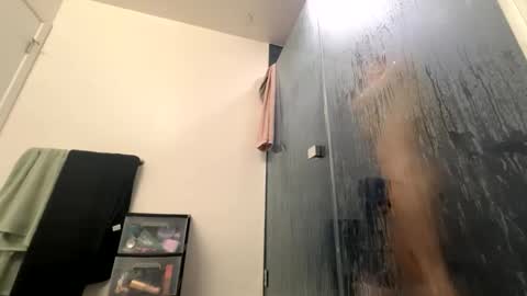 Snapshot of yungfemslut chatting on February 18, 2:51 am BbyTSSLut online show from February 18, 2:51 am