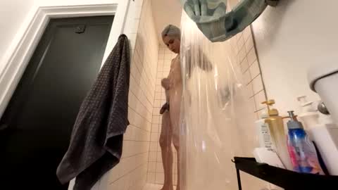 Snapshot of yungfemslut chatting on March 4, 2:17 am BbyTSSLut online show from March 4, 2:17 am