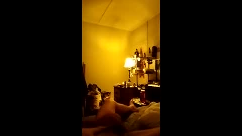 yunggeezer online show from December 14, 1:16 pm