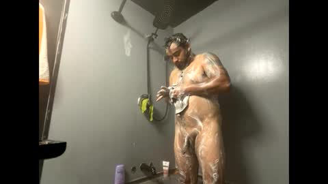 Snapshot of yungjefexsnowbunny chatting on February 27, 6:13 am YungJefe online show from February 27, 6:13 am