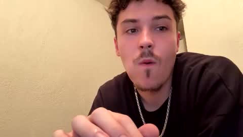 yungstudbev online show from September 18, 12:12 am