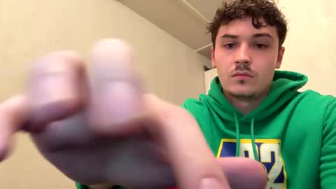 yungstudbev online show from October 5, 10:51 pm